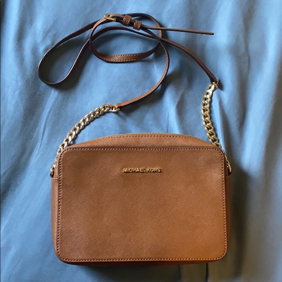 Michael Kors Handbags - Michael Kors Crossbody Bag